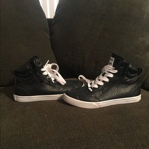 Make an offer! Must go item !